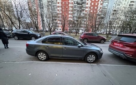 Volkswagen Jetta VI, 2011 год, 888 000 рублей, 1 фотография