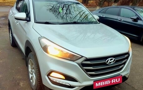 Hyundai Tucson III, 2016 год, 1 995 000 рублей, 2 фотография