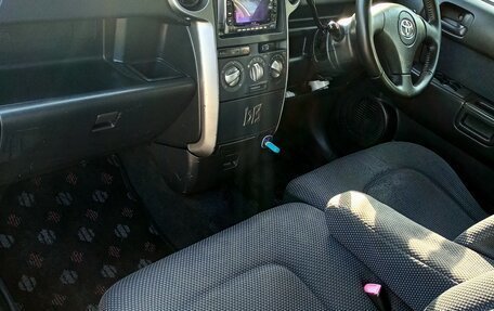 Toyota bB I рестайлинг, 2004 год, 490 000 рублей, 6 фотография