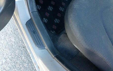 Toyota bB I рестайлинг, 2004 год, 490 000 рублей, 9 фотография