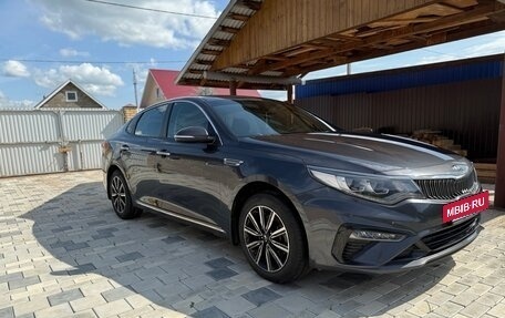 KIA Optima IV, 2018 год, 2 100 000 рублей, 12 фотография