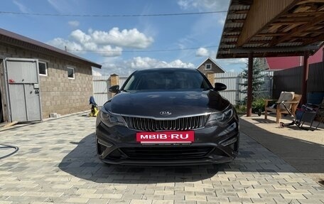 KIA Optima IV, 2018 год, 2 100 000 рублей, 13 фотография