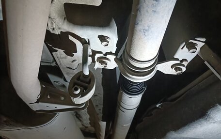 Toyota RAV4, 2015 год, 2 330 000 рублей, 2 фотография