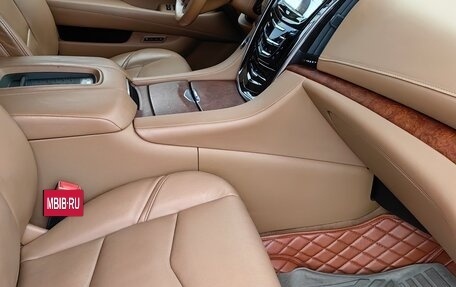 Cadillac Escalade IV, 2016 год, 3 999 999 рублей, 16 фотография