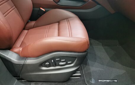 Porsche Cayenne III, 2025 год, 26 940 000 рублей, 31 фотография