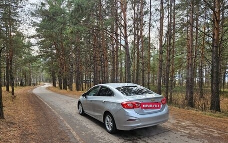 Chevrolet Cruze II, 2016 год, 825 000 рублей, 2 фотография