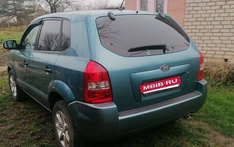 Hyundai Tucson III, 2007 год, 700 000 рублей, 4 фотография