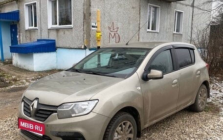 Renault Sandero II рестайлинг, 2020 год, 850 000 рублей, 3 фотография
