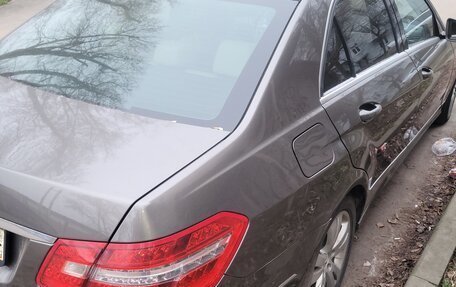 Mercedes-Benz E-Класс, 2010 год, 1 100 000 рублей, 7 фотография