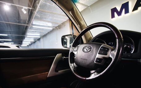 Toyota Land Cruiser 200, 2014 год, 4 750 000 рублей, 7 фотография