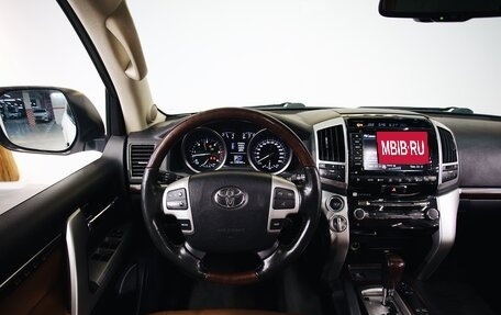 Toyota Land Cruiser 200, 2014 год, 4 750 000 рублей, 12 фотография