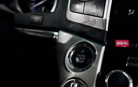 Toyota Land Cruiser 200, 2014 год, 4 750 000 рублей, 11 фотография