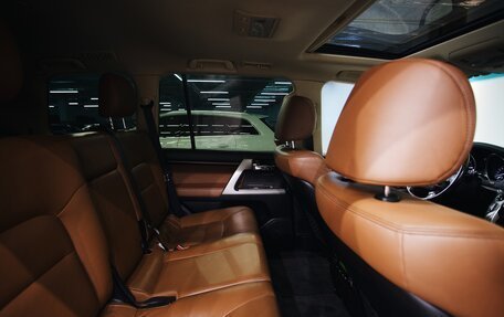 Toyota Land Cruiser 200, 2014 год, 4 750 000 рублей, 22 фотография