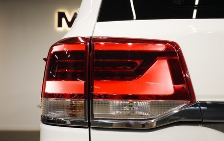 Toyota Land Cruiser 200, 2014 год, 4 750 000 рублей, 25 фотография