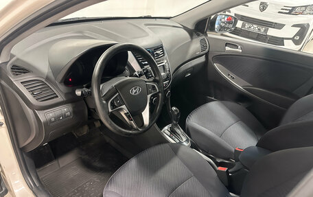 Hyundai Solaris II рестайлинг, 2015 год, 1 123 000 рублей, 9 фотография