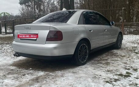 Audi A4, 2000 год, 500 000 рублей, 4 фотография