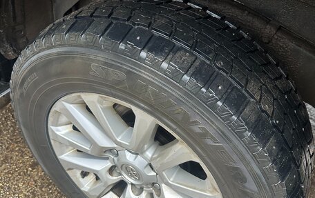 Toyota Land Cruiser Prado 150 рестайлинг 2, 2015 год, 3 500 000 рублей, 7 фотография