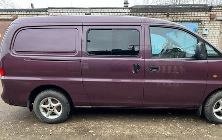 Hyundai H200 I, 1998 год, 850 000 рублей, 1 фотография