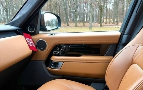 Land Rover Range Rover IV рестайлинг, 2021 год, 17 000 000 рублей, 12 фотография