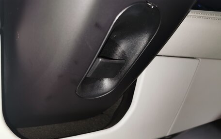 Porsche Taycan I, 2020 год, 11 990 000 рублей, 14 фотография