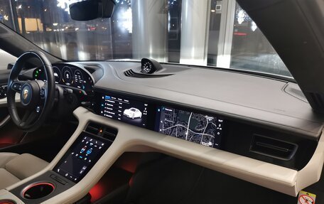 Porsche Taycan I, 2020 год, 11 990 000 рублей, 33 фотография