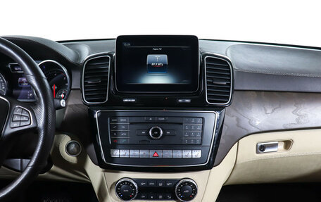 Mercedes-Benz GLE, 2017 год, 4 250 000 рублей, 14 фотография