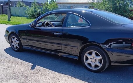 Mercedes-Benz CLK-Класс, 2000 год, 550 000 рублей, 3 фотография