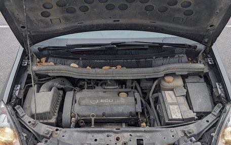 Opel Zafira B, 2011 год, 700 000 рублей, 10 фотография