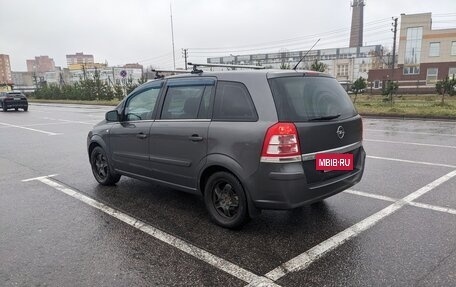 Opel Zafira B, 2011 год, 700 000 рублей, 8 фотография