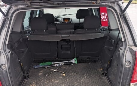 Opel Zafira B, 2011 год, 700 000 рублей, 9 фотография