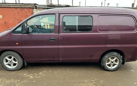 Hyundai H200 I, 1998 год, 850 000 рублей, 2 фотография