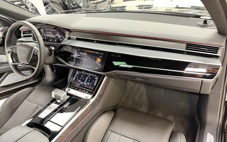 Audi A8, 2023 год, 13 999 000 рублей, 27 фотография