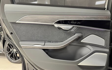 Audi A8, 2023 год, 13 999 000 рублей, 30 фотография