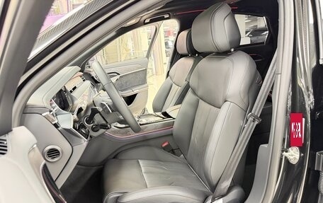 Audi A8, 2023 год, 13 999 000 рублей, 17 фотография