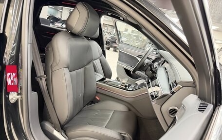 Audi A8, 2023 год, 13 999 000 рублей, 28 фотография