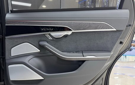 Audi A8, 2023 год, 13 999 000 рублей, 36 фотография