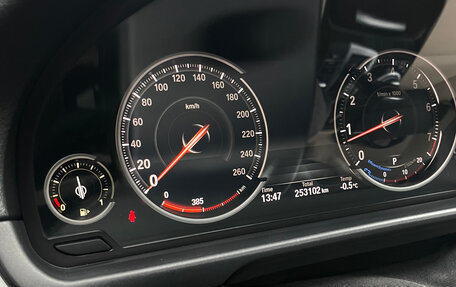 BMW 5 серия, 2013 год, 1 690 000 рублей, 11 фотография