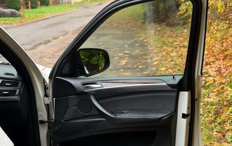 BMW X5, 2010 год, 2 100 000 рублей, 11 фотография