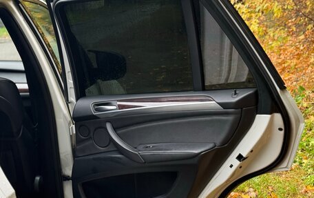 BMW X5, 2010 год, 2 100 000 рублей, 13 фотография