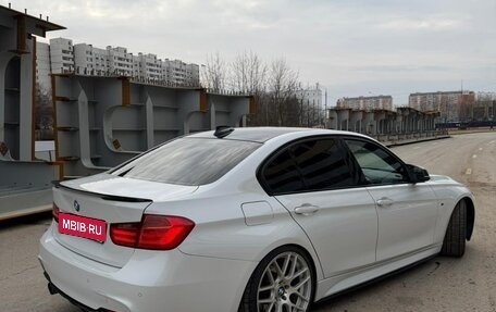 BMW 3 серия, 2012 год, 1 950 000 рублей, 4 фотография