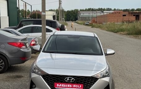 Hyundai Solaris II рестайлинг, 2020 год, 1 450 000 рублей, 5 фотография