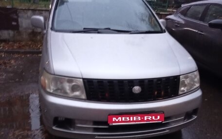 Nissan Bassara, 2001 год, 570 000 рублей, 4 фотография