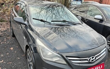 Hyundai Solaris II рестайлинг, 2016 год, 626 000 рублей, 1 фотография