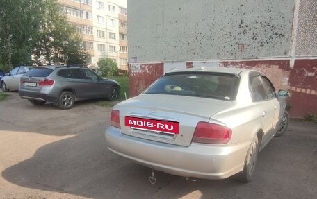 Hyundai Sonata IV рестайлинг, 2005 год, 435 000 рублей, 8 фотография