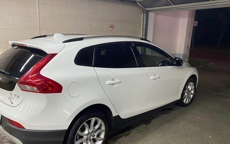 Volvo V40 Cross Country I, 2017 год, 1 750 000 рублей, 8 фотография