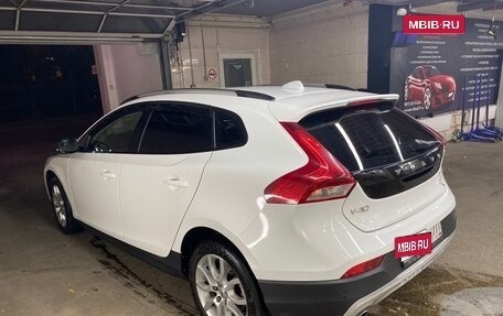 Volvo V40 Cross Country I, 2017 год, 1 750 000 рублей, 6 фотография