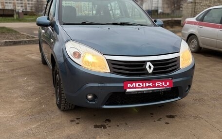 Renault Sandero I, 2013 год, 650 000 рублей, 6 фотография