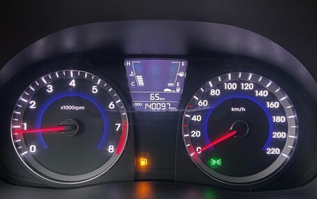 Hyundai Solaris II рестайлинг, 2012 год, 539 000 рублей, 9 фотография