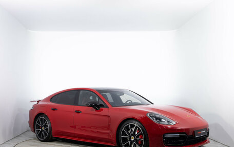 Porsche Panamera II рестайлинг, 2018 год, 8 049 000 рублей, 3 фотография