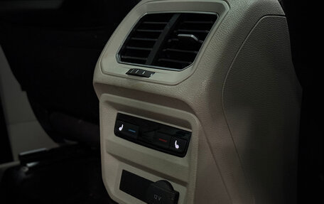 Volkswagen Tiguan II, 2017 год, 2 867 000 рублей, 21 фотография